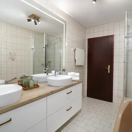 Kneer - Panoramic View & Private Garden Near Black Forest & Constance *