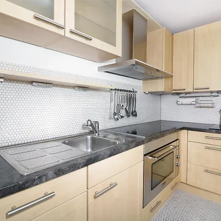 Apartment Kneer - Panoramic View & Private Garden Near Black Forest & Constance *